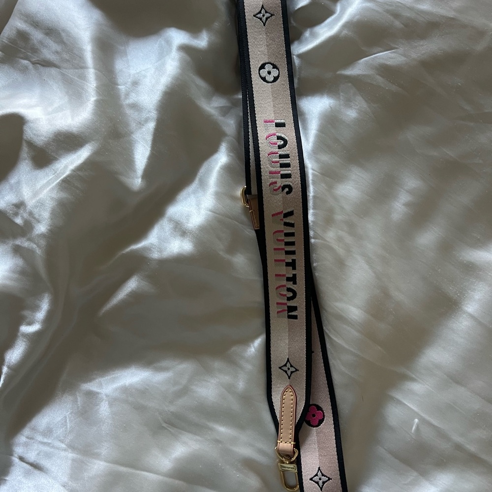 100% Real and Genuine Louis Vuitton Purse Strap